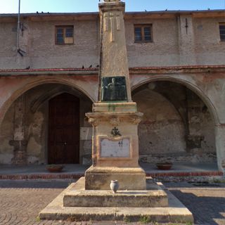 Monumento ai caduti di Valleggia