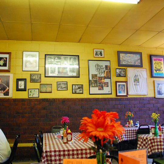 H&H Restaurant