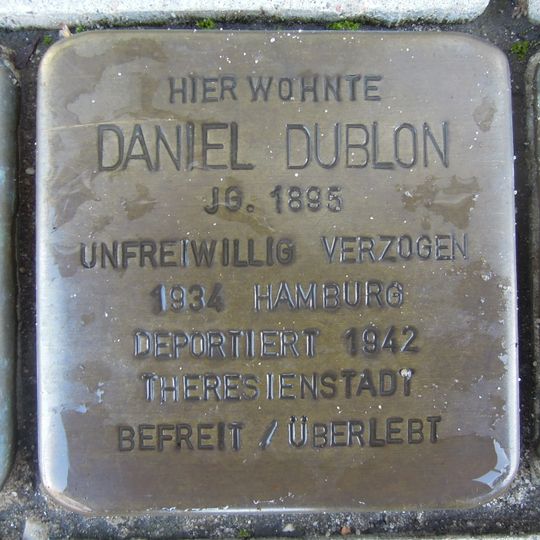 Stolperstein dedicated to Daniel Dublon