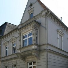 Wilhelm-Niessen-Straße 5