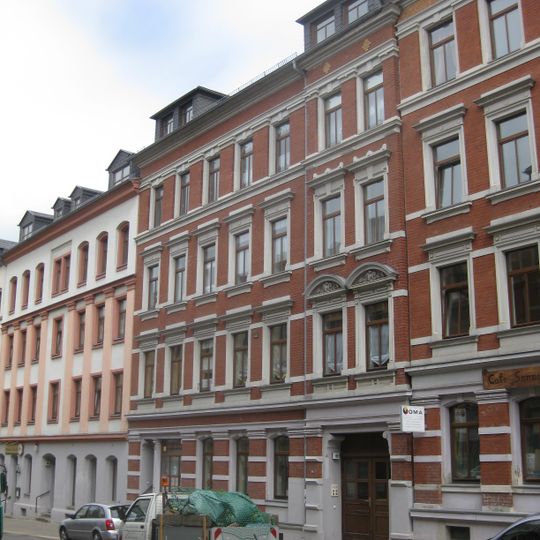 Mietshaus in geschlossener Bebauung Hainstraße 66