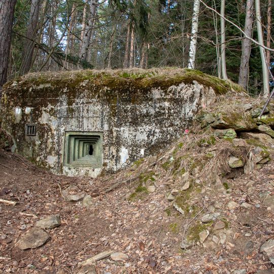 H-33/19/E light pillbox