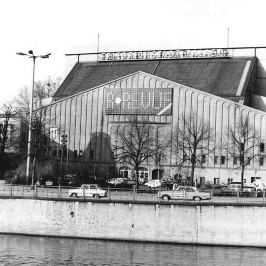 Großes Schauspielhaus