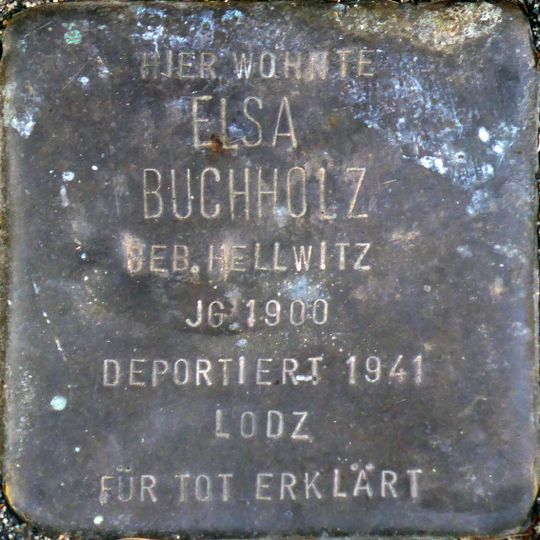 Stolperstein en memoria de Elsa Buchholz