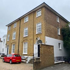 18, St Ann's Crescent