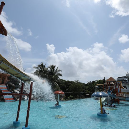 Farm Regency Resort