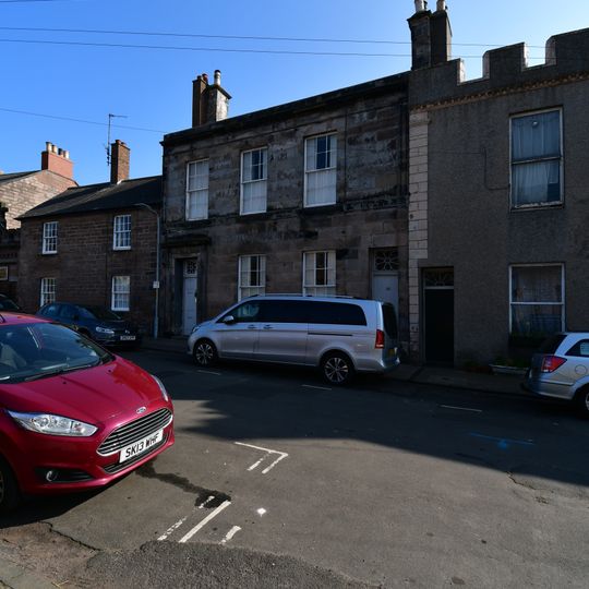 56 And 58, Ravensdowne