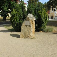 Pomník  Josefa Wilhelma Löschnera na Löschnerově náměstí v Kadani