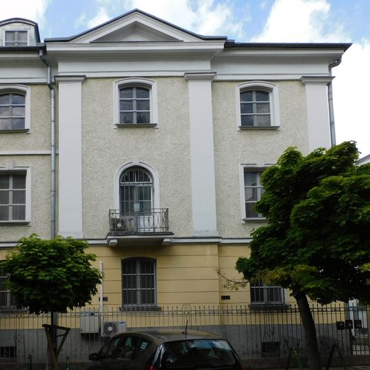 Dom przy ulicy Mianowskiego 16