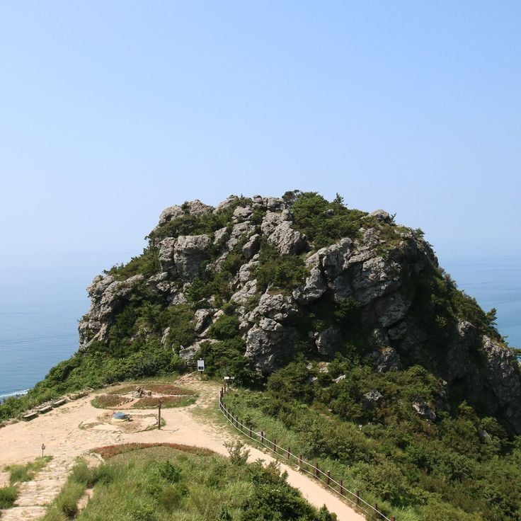 Cheongsando Island