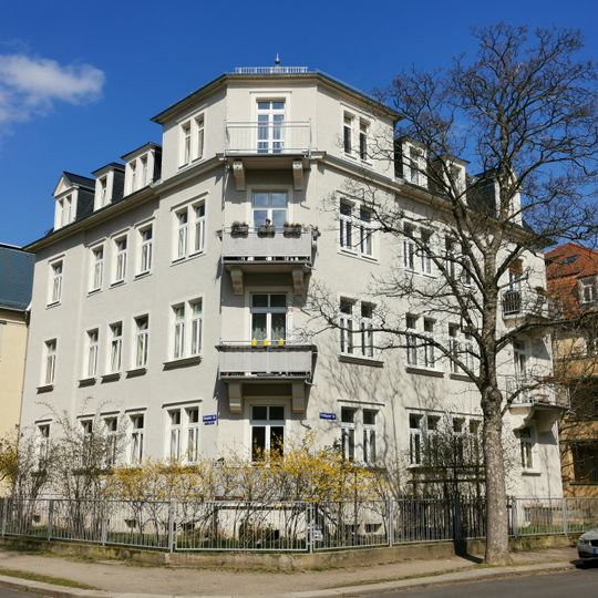 Eisenacher Straße 9