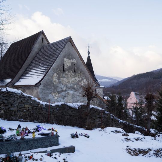 Kostol Všetkých svätých, opevnenie kostola