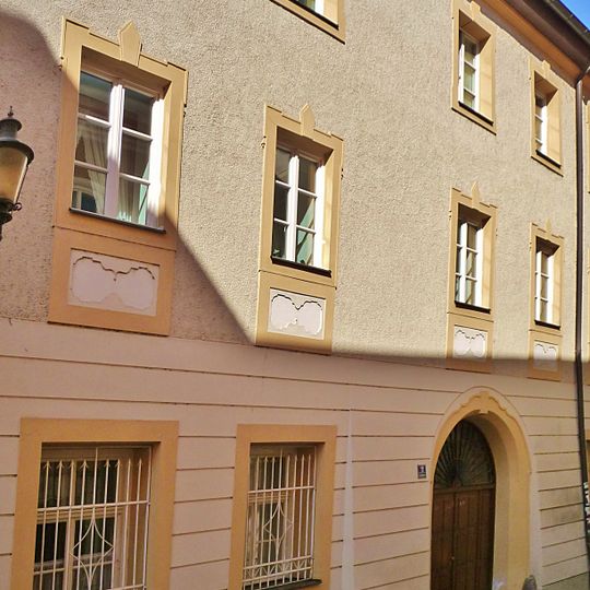 Ehemaliger Kanonikatshof, sogenannter Rechberghof, nach der Säkularisation Gerichtsgebäude, 1830–1895 Königliches Forstamt