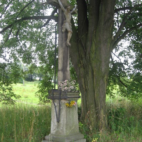 Kamenný kříž v Nádražní ulici v Humpolci