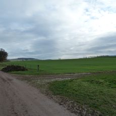 Area with traces of a building and habitation south of Oude Trichterweg near Lemiers