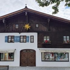 Ehemaliges Doppelbauernhaus