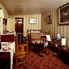 Petersen House