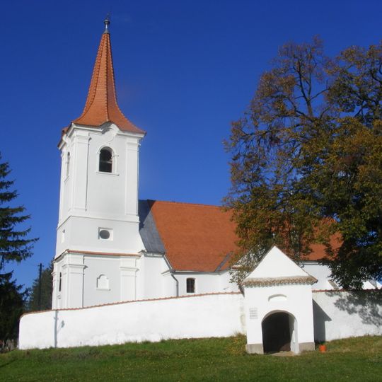 Fortified church in Leliceni