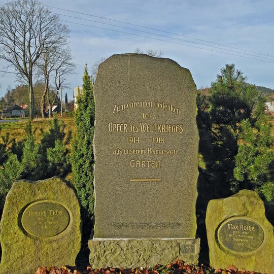 Pomník padlým v Zahradách