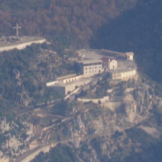 Saint Anthony Church, Laç