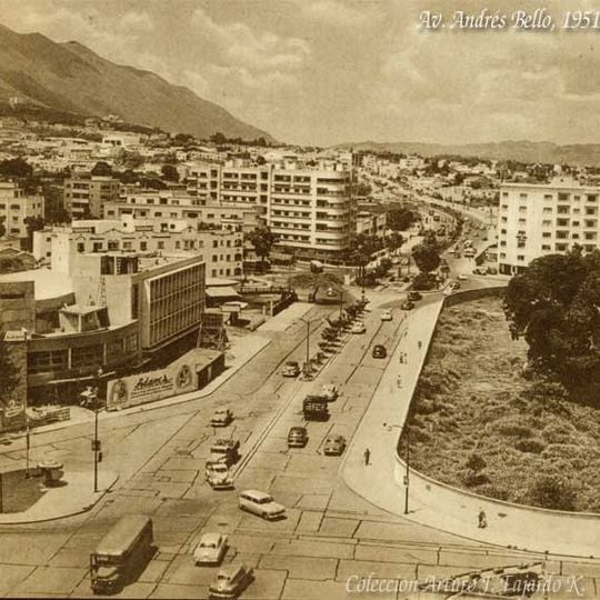 Avenida Andrés Bello