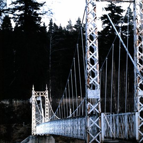 Cambus O' May, Suspension Bridge