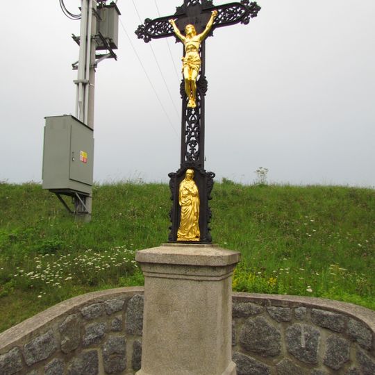 Kříž ve Studnicích