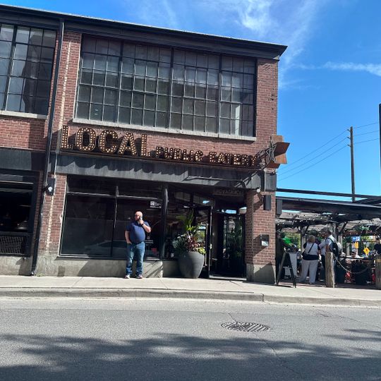 Local Public Eatery