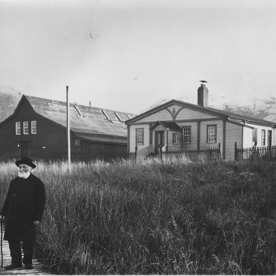 Father William Duncan House