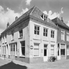 Brugstraat 1, Tholen