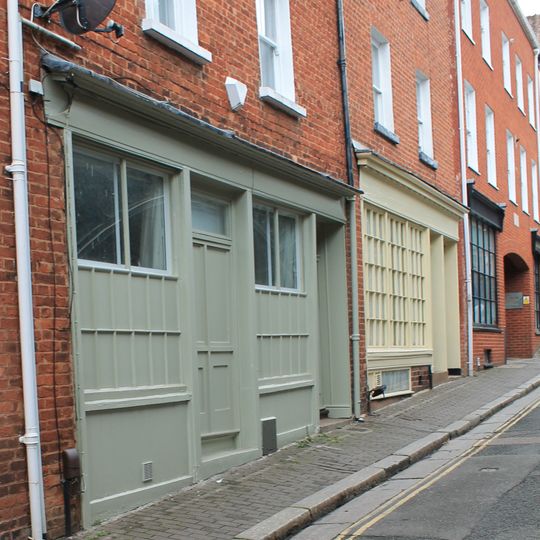 14, Lower North Street