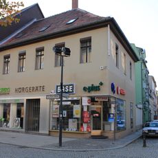 Wohn- und Geschäftshaus Carl-Schurz-Straße 45, Ritterstraße 16