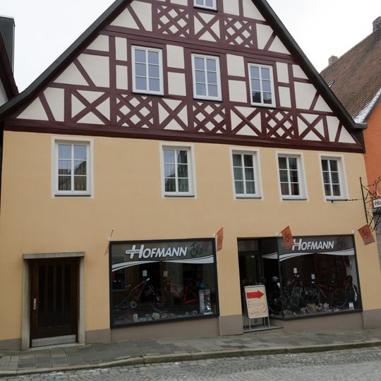 Nürnberger Straße 6