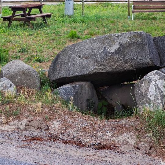 Dolmen de Pedra Arca