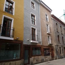 Casa Cuchillería 91