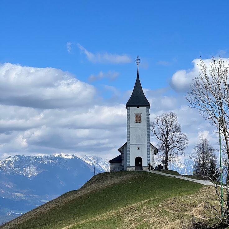 Sankt Primoz kyrka