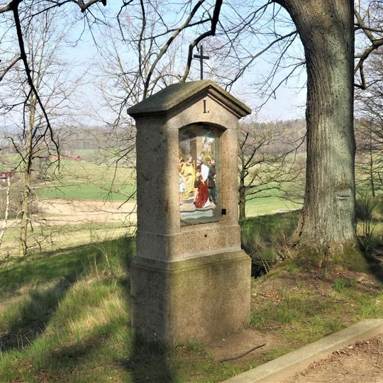 Kaplička I. zastavení křížové cesty u Království