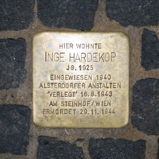 Stolperstein en memoria de Inge Hardekop