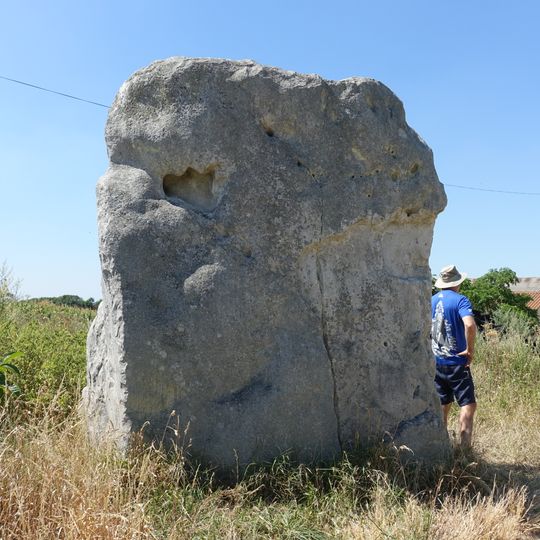 Menhir de la Pierre Fiche