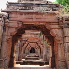 Rataba alias Rajbai Vav