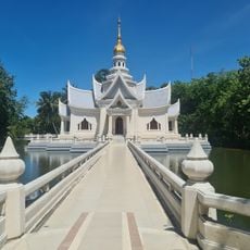 Wat Luang Pho Sot Thammakayaram