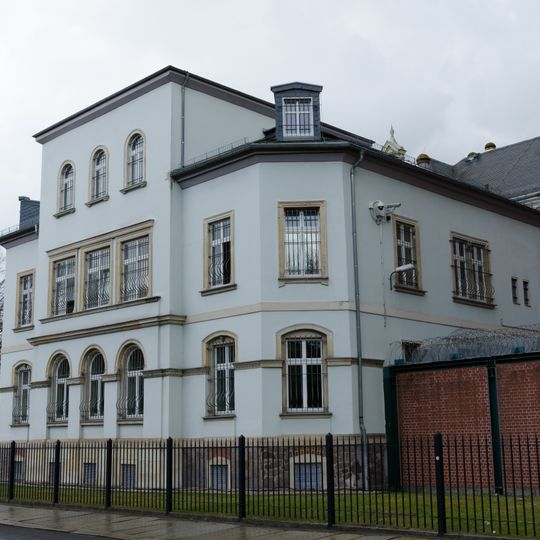 Villa, ehemalige Wohnvilla des Landesgerichtspräsidenten, heute Freigängerhaus der Justizvollzugsanstalt Dr.-Friedrichs-Ring 17