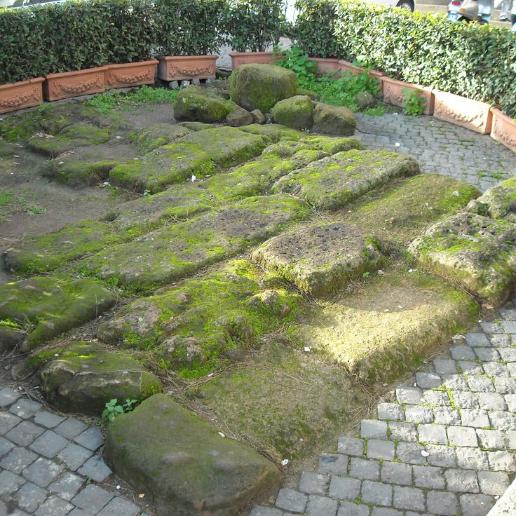 Puerta Fontinalis