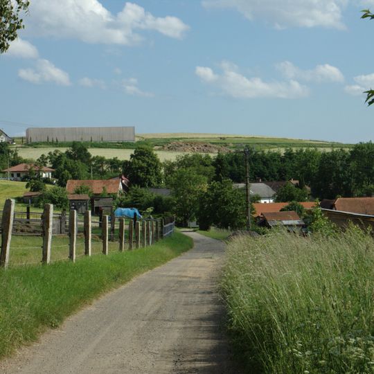Opřetice