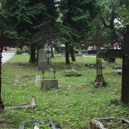 Zespół cmentarza rzym.-kat., ob. komunalnego