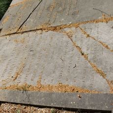 Gravestone of mayor H.L. van Linden van den Heuvell († 1854) and H. van Heijst († 1850)