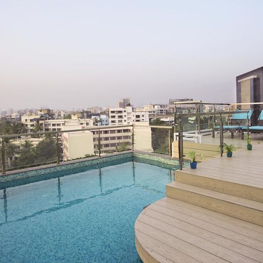 Aureole Hotel