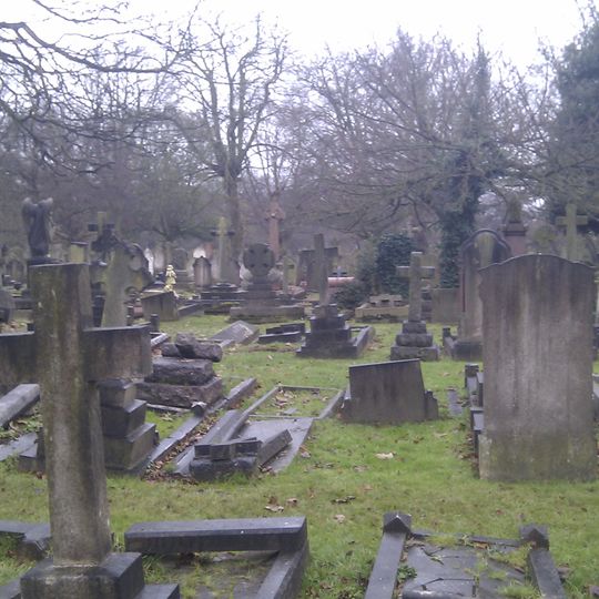 City of Westminster Cemetery, Hanwell