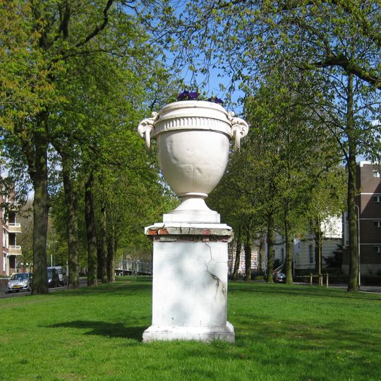 Siervaas Ubbo Emmiussingel