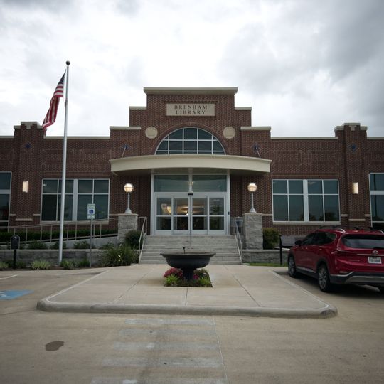 Nancy Carol Roberts Memorial Library